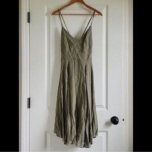 NWT Lulu’s Troulos Olive Green Lace-Up Midi Dress